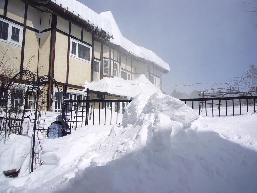 Sato Pension Ruhe Kusatsu  Bagian luar foto